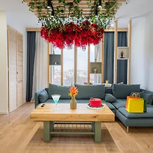 Apartament Jungle Escape - Luxe 1-br Haven In, Bucureşti